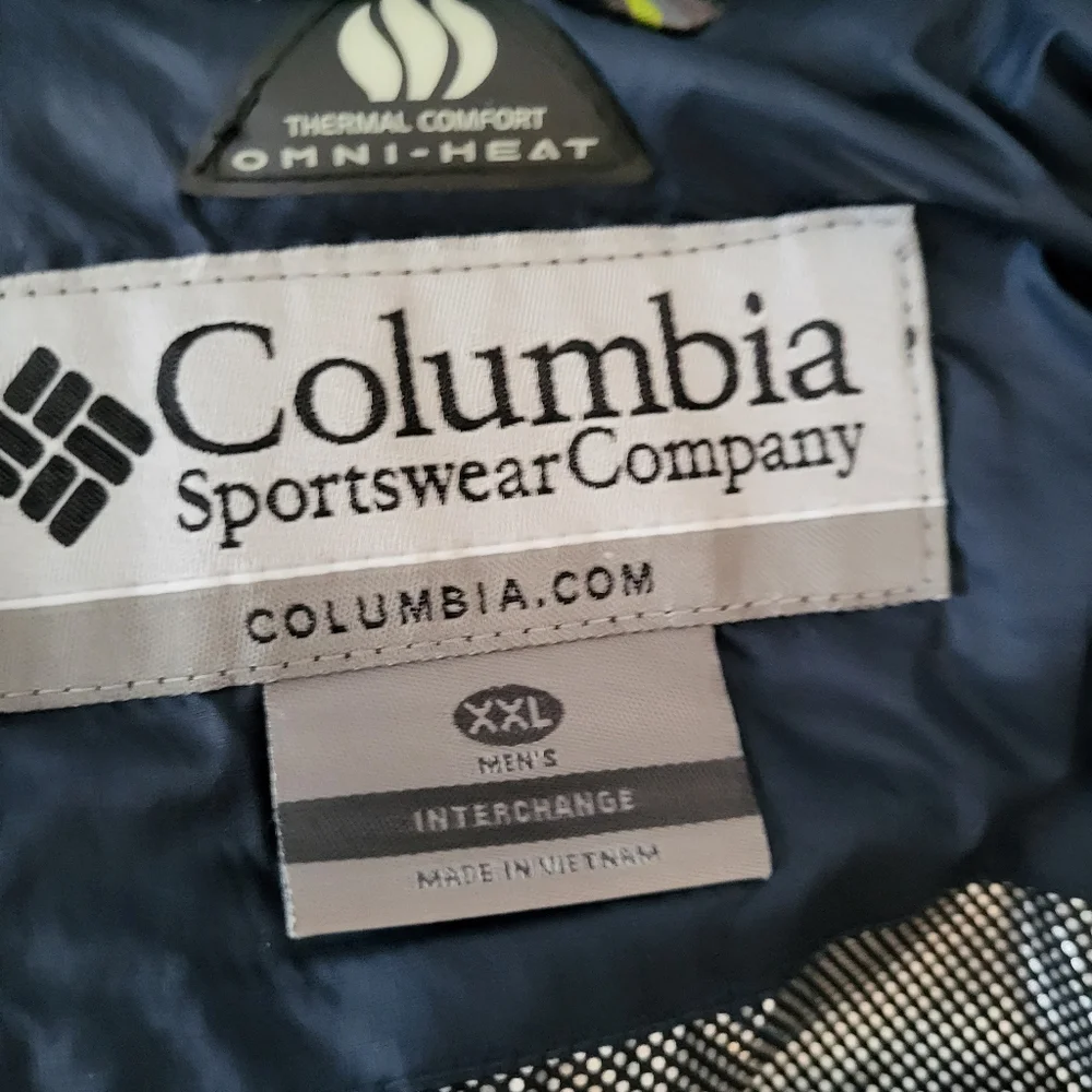 Men's Columbia jacket - Picture 2 of 8